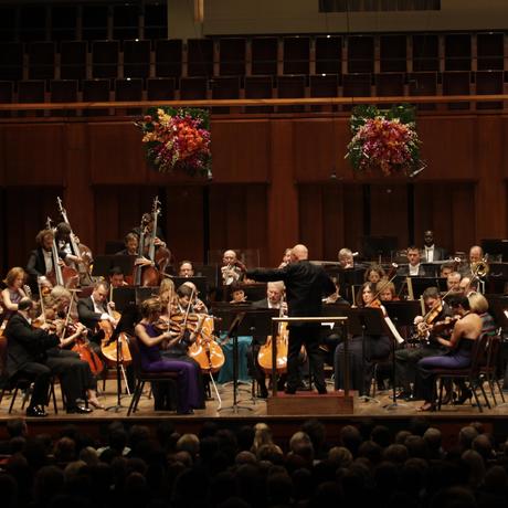 National Symphony Orchestra - James Gaffigan conducts John Williams