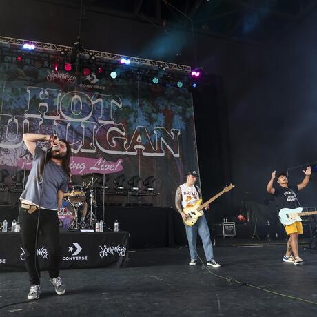 Hot Mulligan (16+ Event)