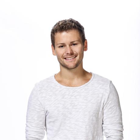 Drew Lynch