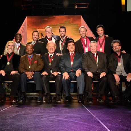 Gaither Vocal Band - Gaither Homecoming Christmas