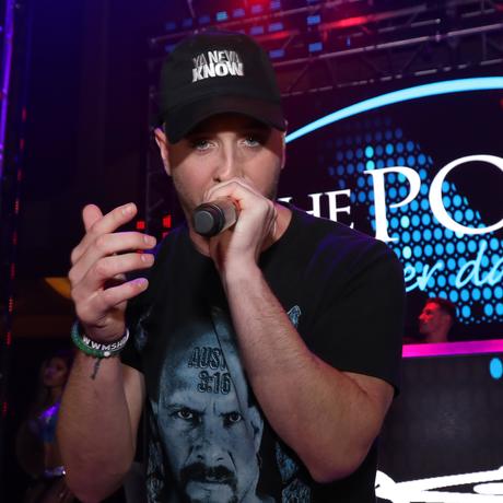 mike - Mike Stud