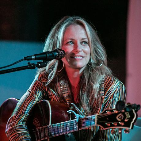 Deana Carter