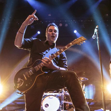 Breaking Benjamin and Three Days Grace