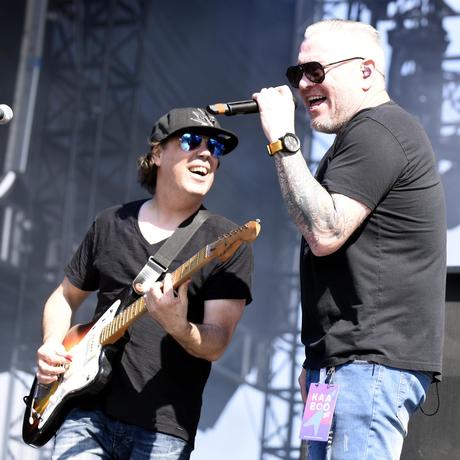 Smash Mouth and Sir Mix-A-Lot